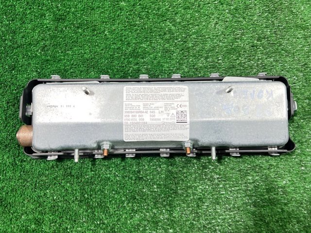 95B880841 PORSCHE Подушка безопасности защиты коленей купить в Черновцы