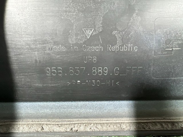 PORSCHE 95B898561AG2X в наличии Ирпень