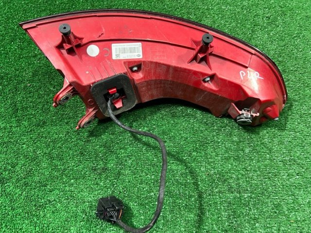 PORSCHE 95B945096A Фонарь задний правый внешний в наличии Чернигов