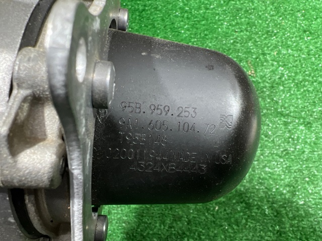 95B959253 PORSCHE Насос воздушный купить в Черкассы