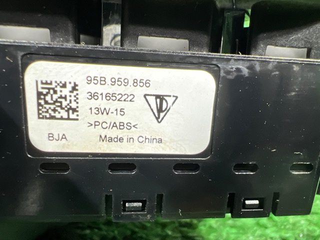 PORSCHE 95B959856DML в наличии Винница