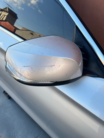 Зеркало заднего вида правое 963015NA2A NISSAN