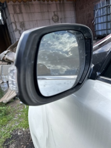 Зеркало левое 963024HB0A NISSAN