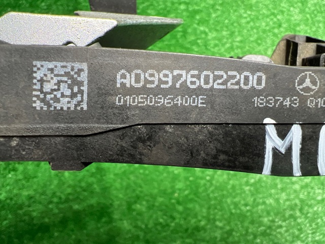 A0997602200 MERCEDES Держатель наружной ручки двери задней правой купить в Винница