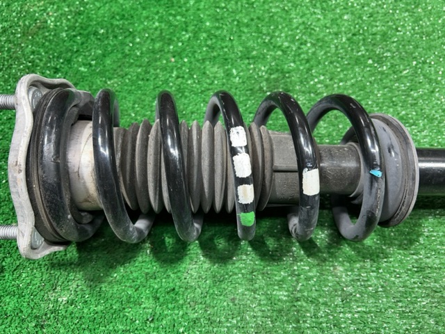 Пружина амортизатора передняя A2053210204 MERCEDES