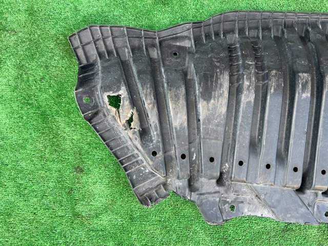 A2055202400 MERCEDES Защита бампера переднего купить в Черновцы
