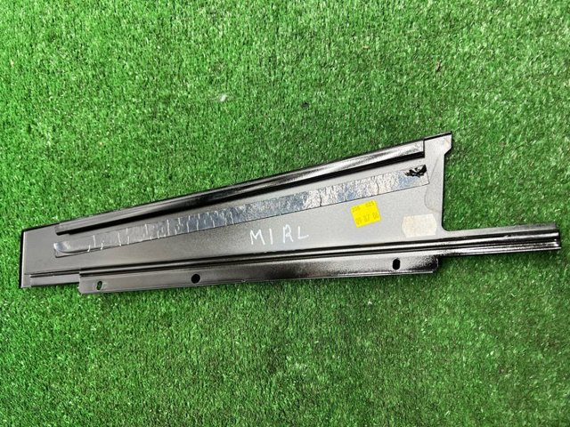 A2056900987 MERCEDES Накладка двери задней левой вертикальная купить в Николаев