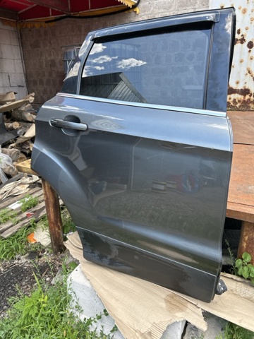 Дверь задняя, правая Ford Escape 2