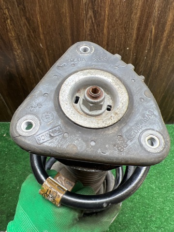 Амортизатор передней подвески правый CV6Z18124BZ FORD