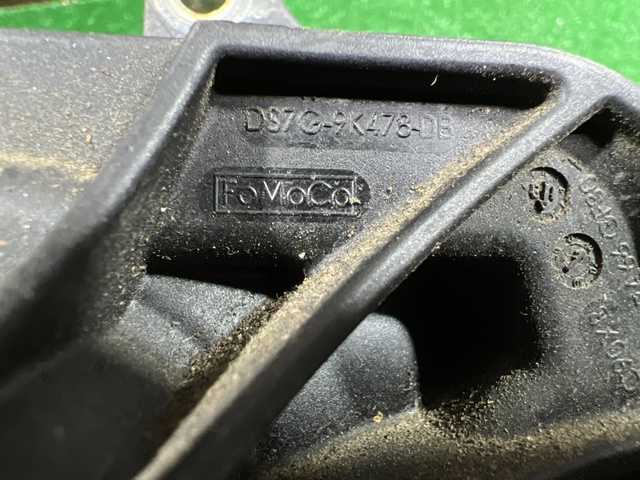 Корпус термостата в сборе DS7Z8592F FORD