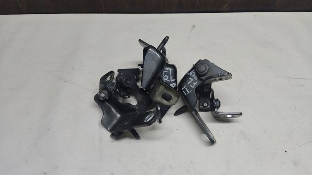 H1BZ5826801A FORD Петля двери задней левой купить в Полтава