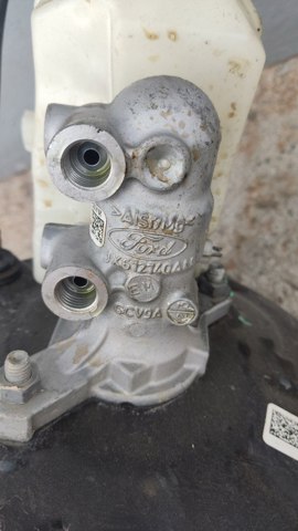 Цилиндр главный тормоза (гидротормозов) JX6Z2140K FORD