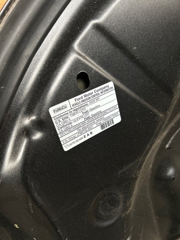 LB5Z16612A Капот купить Винница