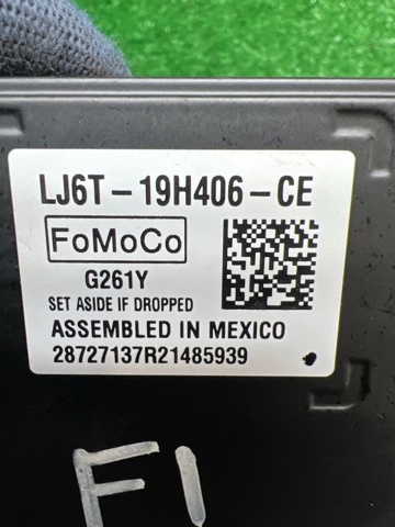 FORD LJ6Z19H406A Камера заднего вида в наличии Полтава
