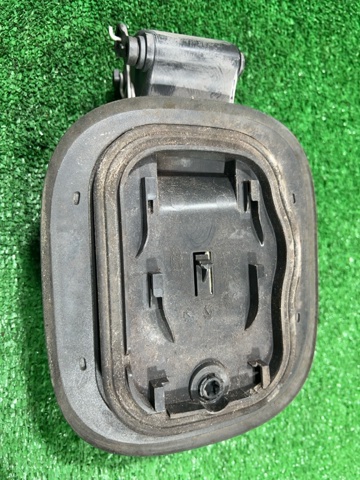 Заливная горловина бензобака LJ6Z7827936E FORD