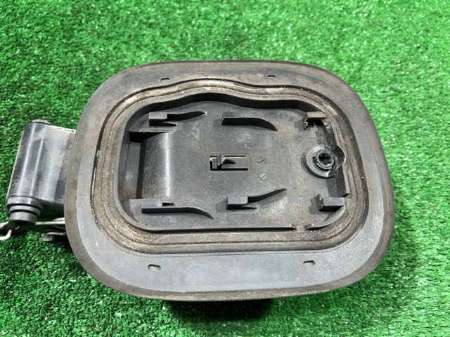 LJ6Z78405A26B FORD Лючок бензобака (топливного бака) купить в Ровно