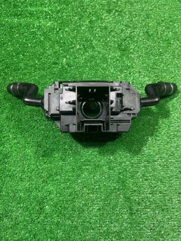 Переключатель подрулевой, центральная часть LR042311 LAND ROVER