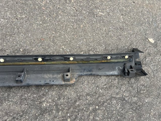 LAND ROVER LR058524 Накладка (молдинг) порога наружная левая в наличии Кривой Рог