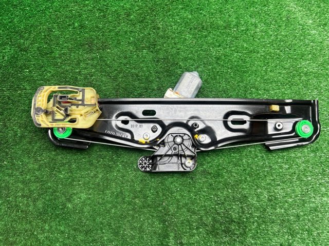 LR059009 LAND ROVER Механизм стеклоподъемника двери задней левой купить в Тернополь