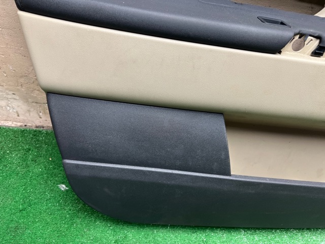 LAND ROVER LR064208 Обшивка (облицовка) внутренняя двери передней левой в наличии Павлоград
