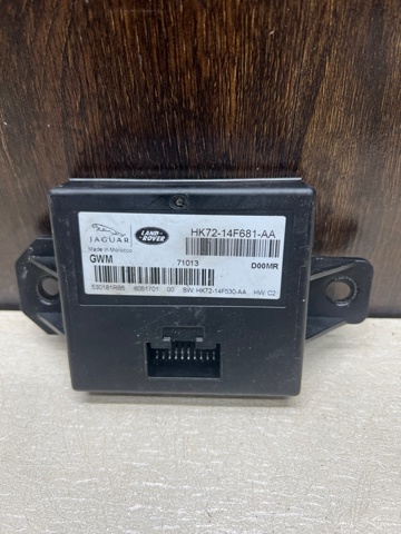 LR083799 LAND ROVER купить в Ирпень