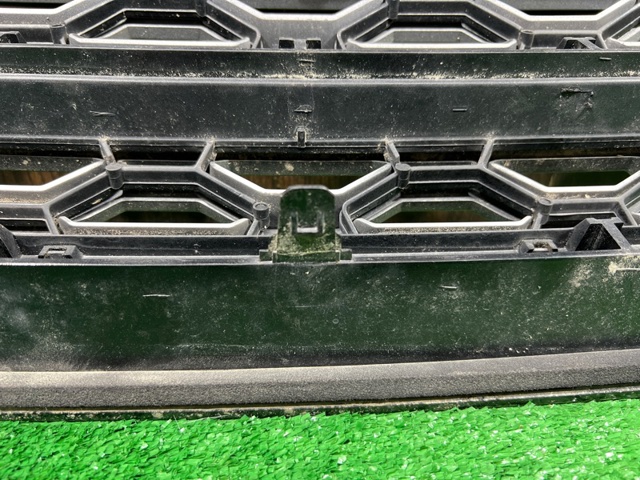 LAND ROVER LR097948 в наличии Ровно