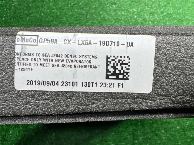 LX6Z19860A FORD Испаритель кондиционера купить в Львов