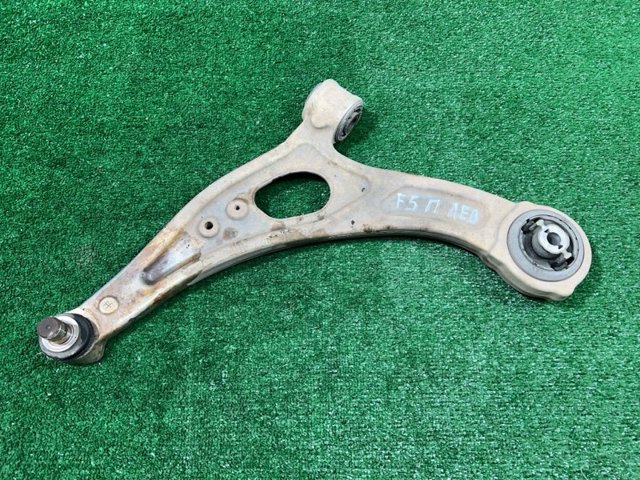 Рычаг передней подвески нижний левый LX6Z3079B FORD