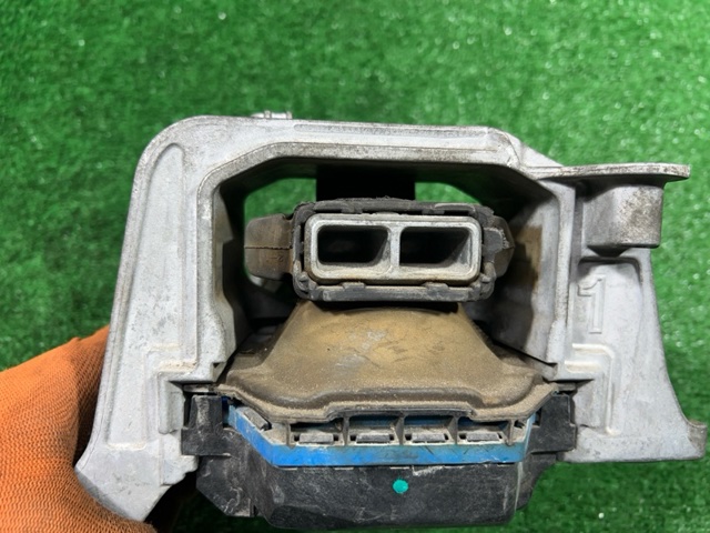LX6Z6038A FORD купить в Ужгород