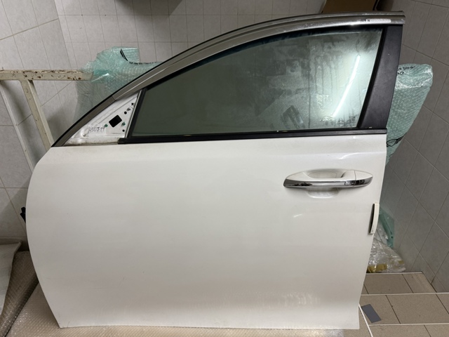 Передняя левая дверь 76003D4000 HYUNDAI