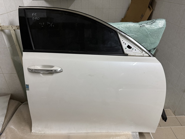 Пассажирская передняя дверь 76004D4000 HYUNDAI