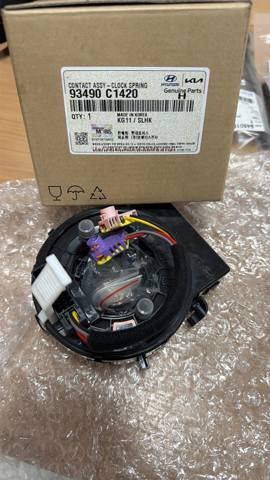 93490C1420 HYUNDAI Кольцо контактное, шлейф руля купить в Николаев