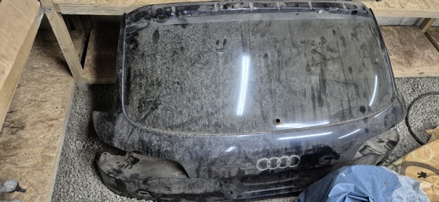 Задняя ляда 4L0827023A VAG
