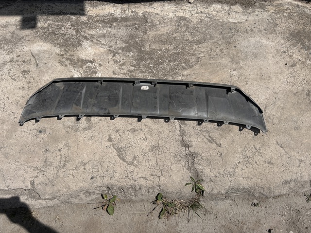 Нижняя накладка на передний бампер 4M0807733D VAG