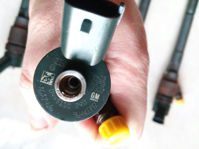 BOSCH 0445110270 Топливные форсунки в наличии Каменское