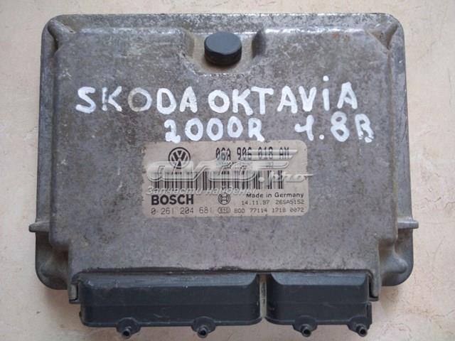 ЭБУ двигателем 06A906018AM VAG