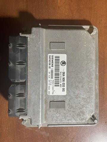 ЭБУ двигателем 06A906033BG VAG