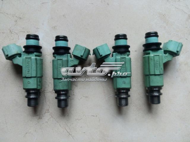 Клапанная форсунка 1571065D00 SUZUKI