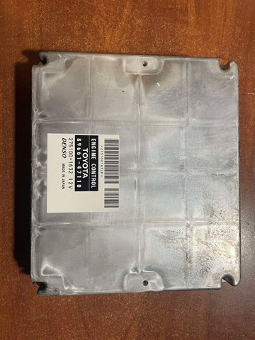 Компьютер двигателя 8966147110 TOYOTA