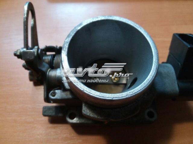 Дроссельная заслонка в сборе 928F9U538DA FORD