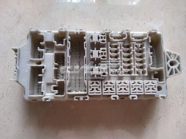 Монтажный блок MR952263 MITSUBISHI