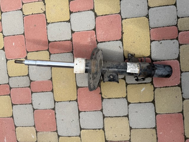 LAND ROVER GJ3218K001GA в наличии Ужгород