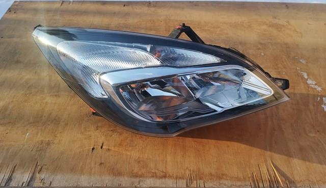 Вставка фары правой 13372320 OPEL