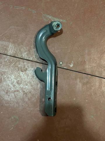 55369563AE CHRYSLER Петля капота левая купить в Черкассы