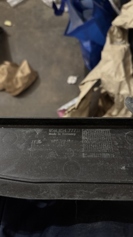 PORSCHE 95B854777B в наличии Запорожье