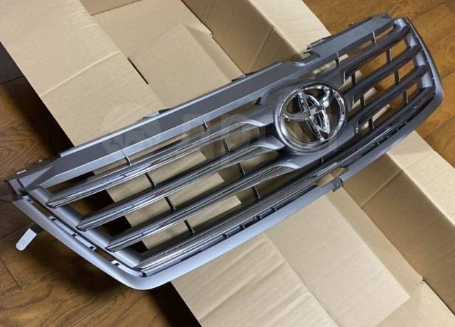 Решетка радиатора 5310142360 TOYOTA