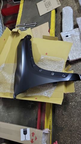 Боковая часть передняя правая 538110R130 TOYOTA