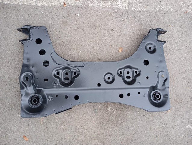 Балка передней подвески (подрамник), передняя 544003U801 NISSAN