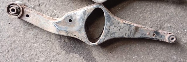 Штанга реактивная 5513095F0A NISSAN