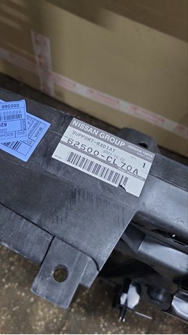 62500CL70A Рамка радиатора купить Киев